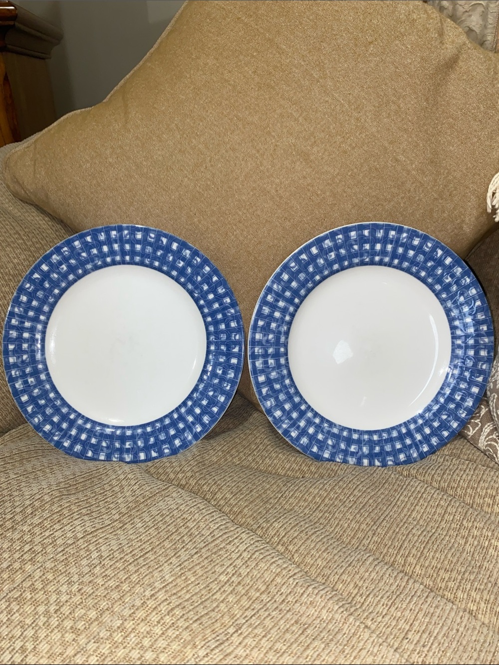 💙GUC Oneida Vintage Salad Plates - Set of 2